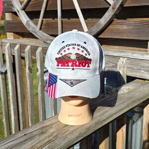 White Camo US of America Ball  NEW No Tags